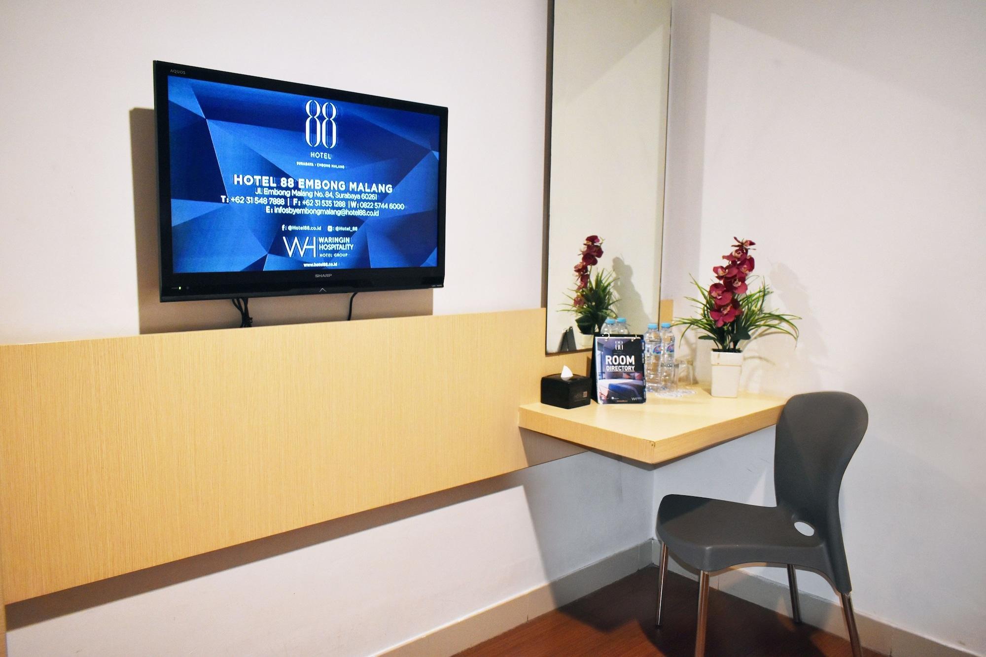 Hotel 88 Embong Malang Tunjungan Surabaya By Wh - Breakfast With The Best View On The Highest Floor And Strategic Location In The City Center Exterior photo